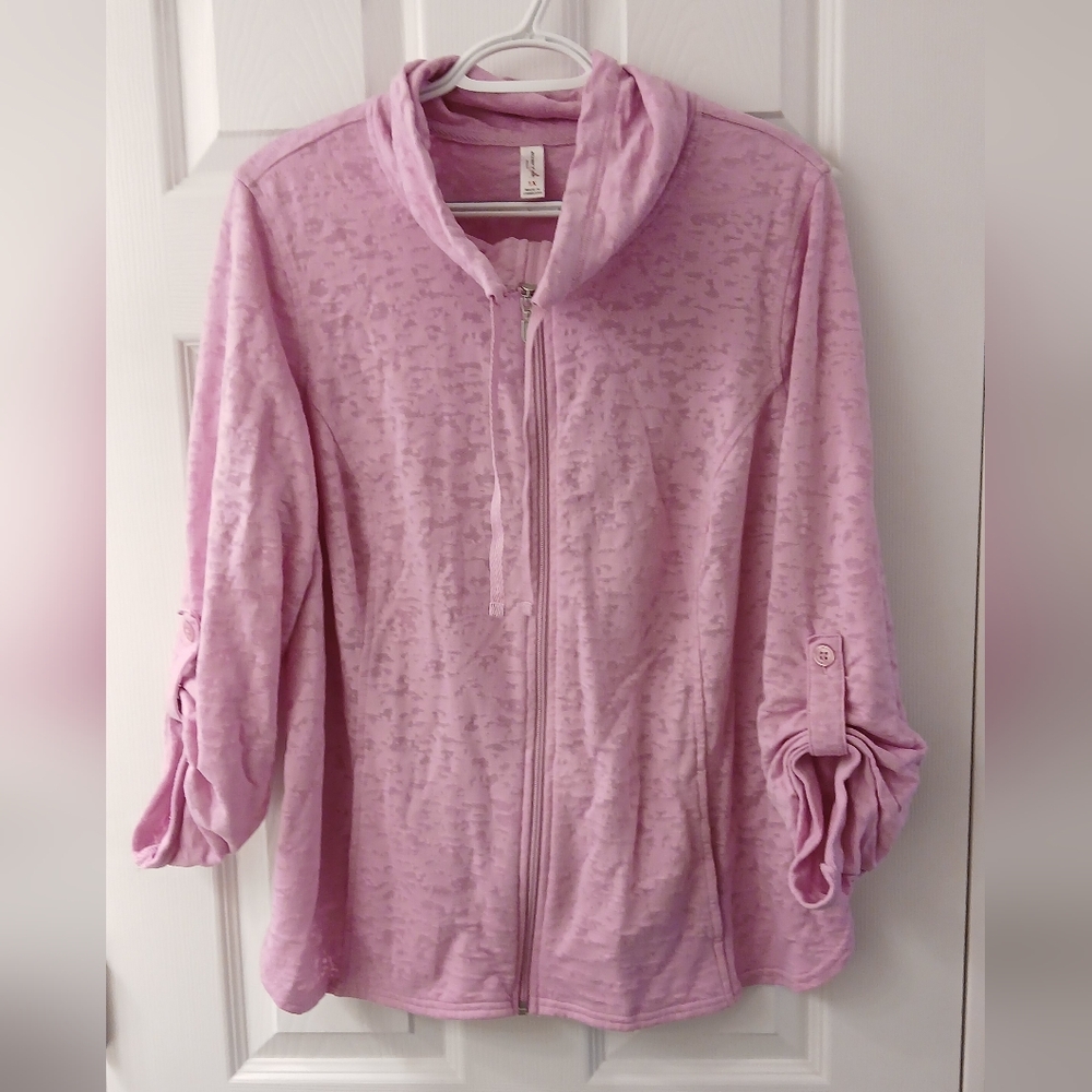 EXERTEK Cowl Neck Full Zip Roll Tab Sleeve Top – Pink/Lavender Size 1X